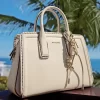 Adorno para bolso con cordón trenzado dorado y metálico Adorno para bolso con cordón trenzado dorado y metálico