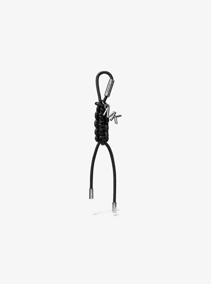 Adorno para bolso de cordón trenzado y tono plateado Adorno para bolso de cordón trenzado y tono plateado