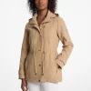 Anorak tejido con capucha Anorak tejido con capucha