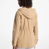 Anorak tejido con capucha Anorak tejido con capucha