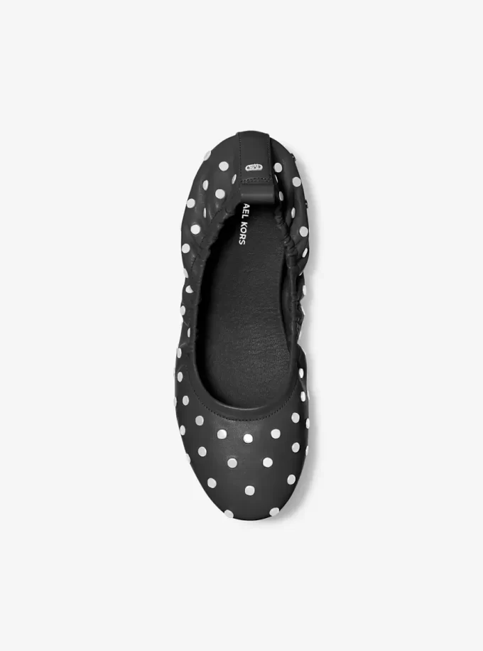 Bailarinas de piel con tachuelas Amy Bailarinas de piel con tachuelas Amy