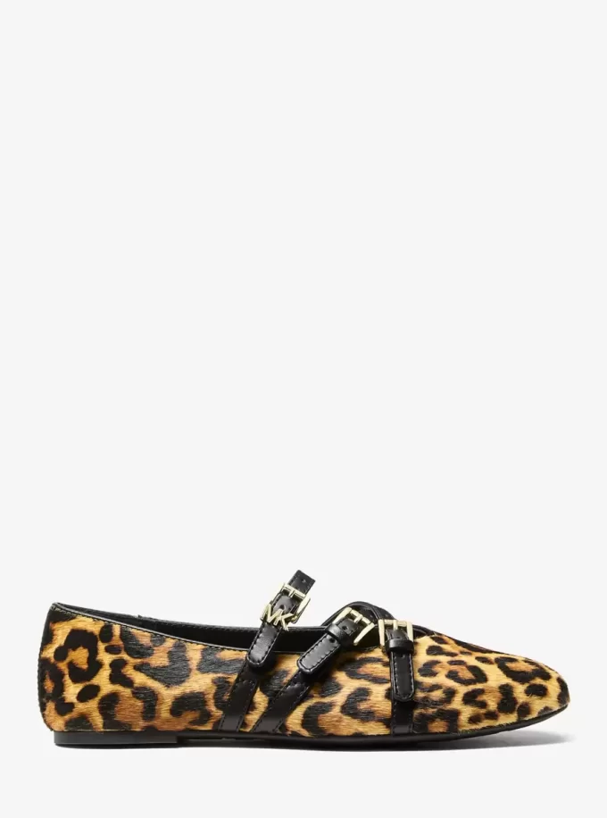 Bailarinas Indy Flex con estampado de leopardo y pelo de becerro Bailarinas Indy Flex con estampado de leopardo y pelo de becerro