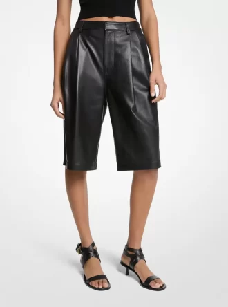 Bermudas de cuero plisado