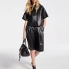 Bermudas de cuero plisado Bermudas de cuero plisado