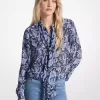 Blusa de georgette con cuello anudado y estampado paisley Blusa de georgette con cuello anudado y estampado paisley