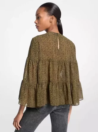 Blusa escalonada de georgette con estampado paisley