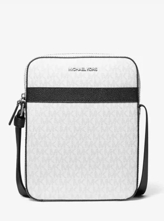 Bolsa de vuelo con el logotipo de Cooper Signature