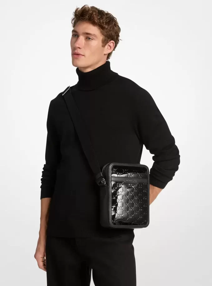 Bolsa de vuelo con logotipo metálico en relieve de Cooper