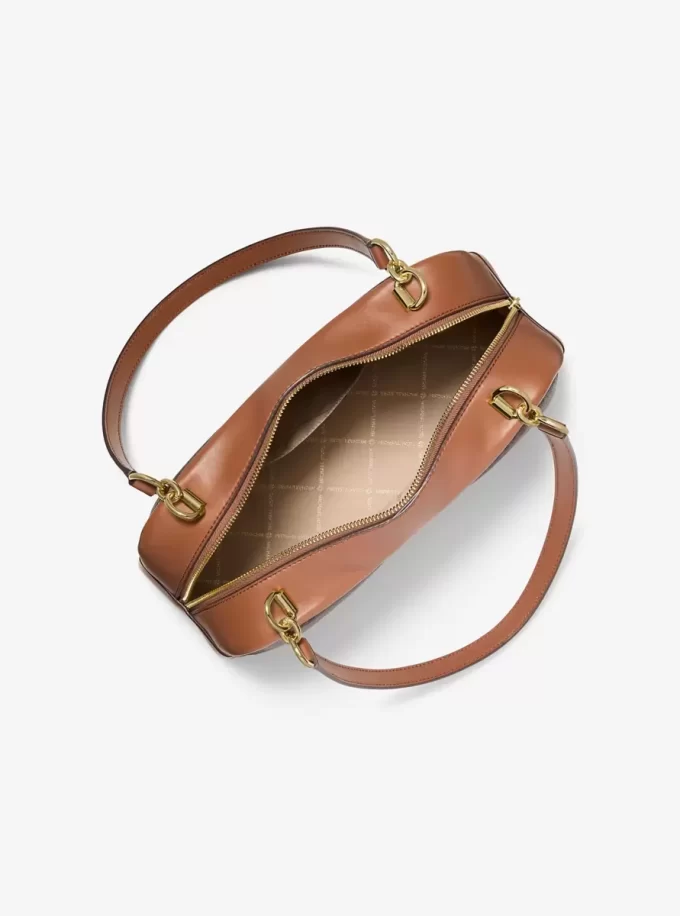 Bolso bandolera Cecily mediano con logo de la firma