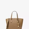 Bolso bandolera convertible de piel y logo de la firma Taryn Small Bolso bandolera convertible de piel y logo de la firma Taryn Small