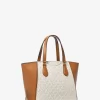 Bolso bandolera convertible de piel y logo de la firma Taryn Small Bolso bandolera convertible de piel y logo de la firma Taryn Small