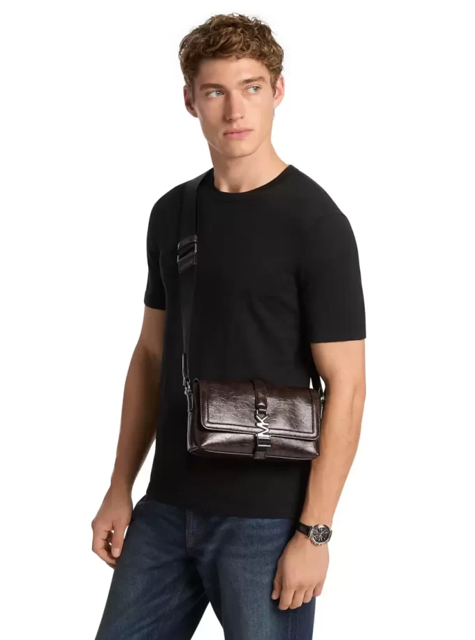 Bolso bandolera Cyrus pequeño con efecto desgastado Bolso bandolera Cyrus pequeño con efecto desgastado