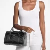 Bolso bandolera de lona Jet Set Medium Patent Logo Rebossed Bolso bandolera de lona Jet Set Medium Patent Logo Rebossed