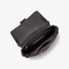 Bolso bandolera de piel bruñida con el logotipo de Colby en relieve Bolso bandolera de piel bruñida con el logotipo de Colby en relieve