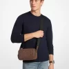 Bolso bandolera de piel bruñida con el logotipo de Hudson en relieve Bolso bandolera de piel bruñida con el logotipo de Hudson en relieve
