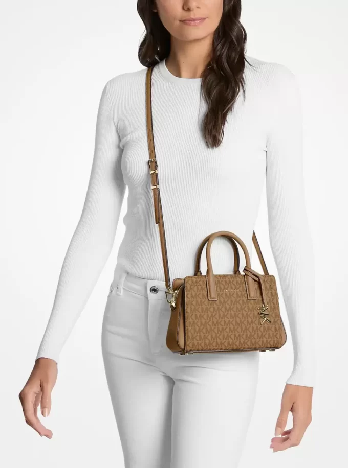 Bolso bandolera extrapequeño Laila con logotipo de la firma Bolso bandolera extrapequeño Laila con logotipo de la firma