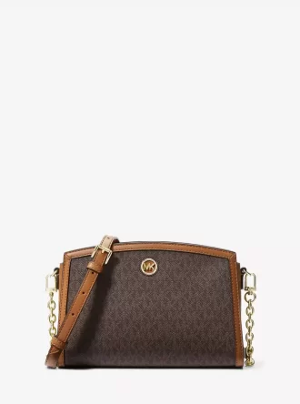 Bolso bandolera grande con el logotipo de la firma de Chantal