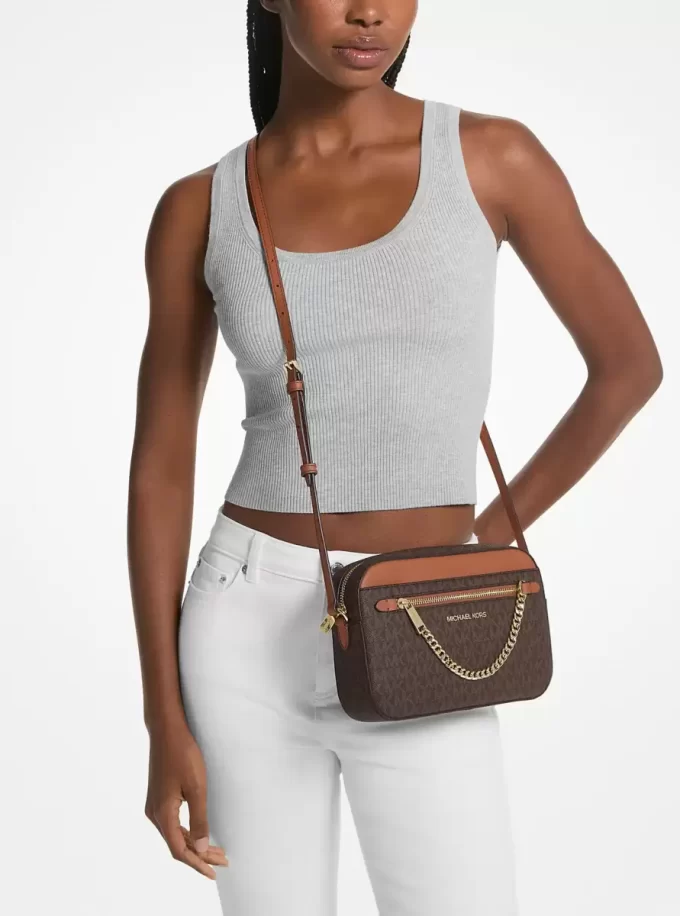 Bolso bandolera grande con logotipo Jet Set Bolso bandolera grande con logotipo Jet Set