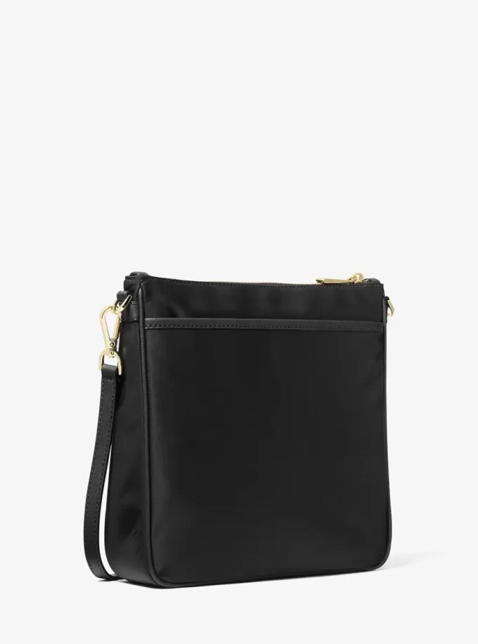 Bolso bandolera grande de gabardina de nailon Jet Set Bolso bandolera grande de gabardina de nailon Jet Set