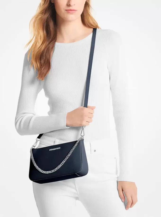 Bolso bandolera Jet Set mediano de piel saffiano