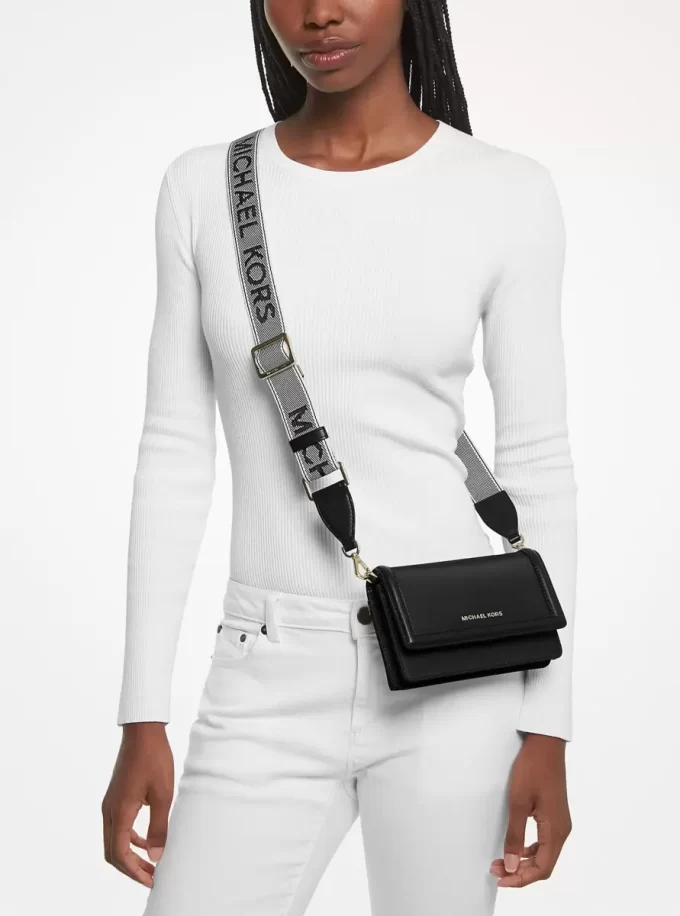 Bolso bandolera Jet Set pequeño de nailon y gabardina para smartphone Bolso bandolera Jet Set pequeño de nailon y gabardina para smartphone