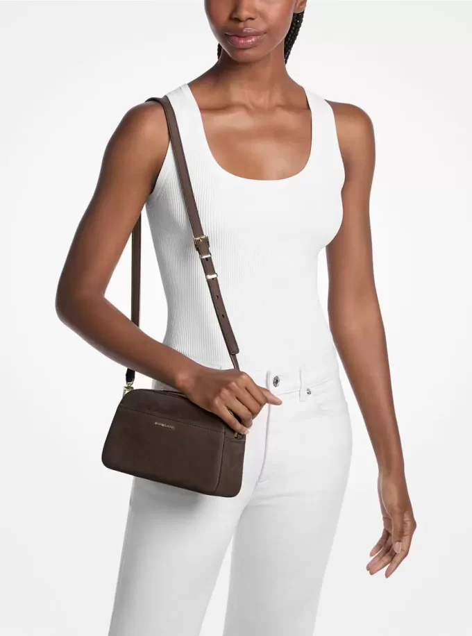 Bolso bandolera Jet Set pequeño de nobuk para cámara Bolso bandolera Jet Set pequeño de nobuk para cámara