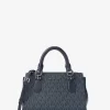 Bolso bandolera Marilyn Small con el logo de la firma