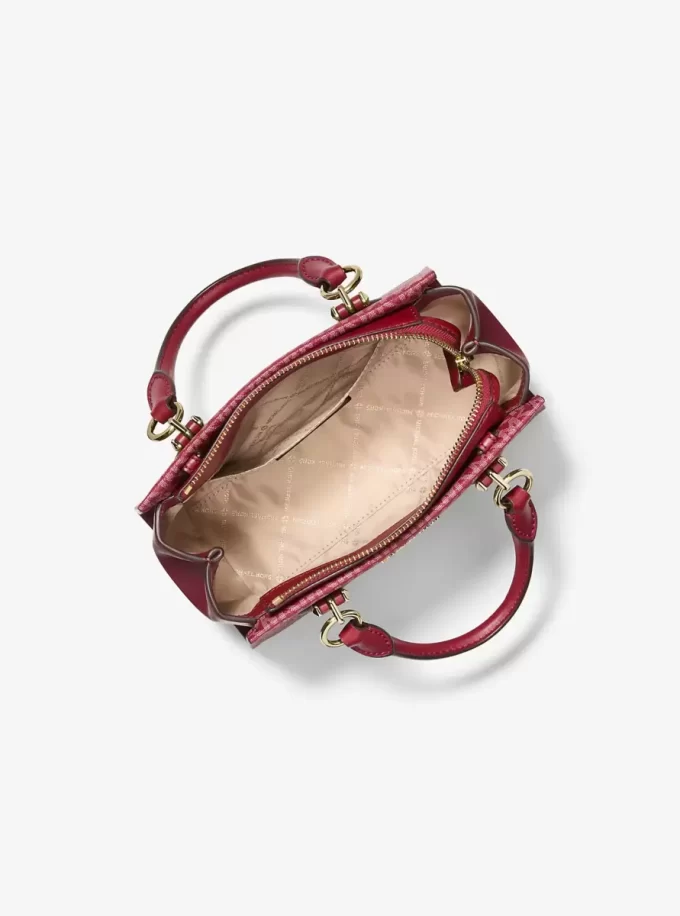 Bolso bandolera Marilyn Small con el logo de la firma