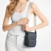 Bolso bandolera mediano con el logotipo de la firma Jet Set