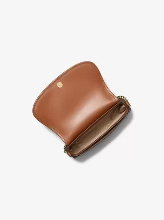 Bolso bandolera mediano con logotipo de la firma Mila