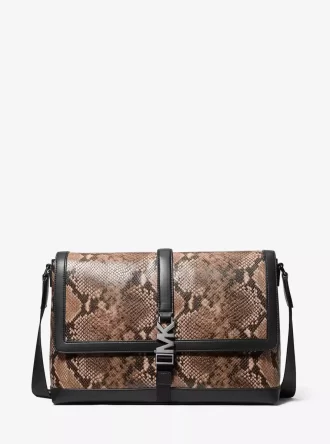 Bolso bandolera mediano Cyrus con relieve de serpiente