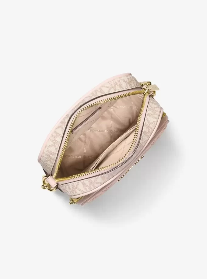 Bolso bandolera mediano Jet Set con logotipo metálico de la firma