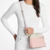 Bolso bandolera mediano Jet Set Travel con logo de la firma y bloques de color