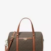 Bolso bandolera mediano Jet Set Travel con logotipo de la firma