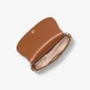 Bolso bandolera pequeño con logotipo de Mila Signature Bolso bandolera pequeño con logotipo de Mila Signature