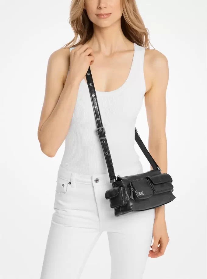 Bolso bandolera pequeño de piel Dakota Bolso bandolera pequeño de piel Dakota