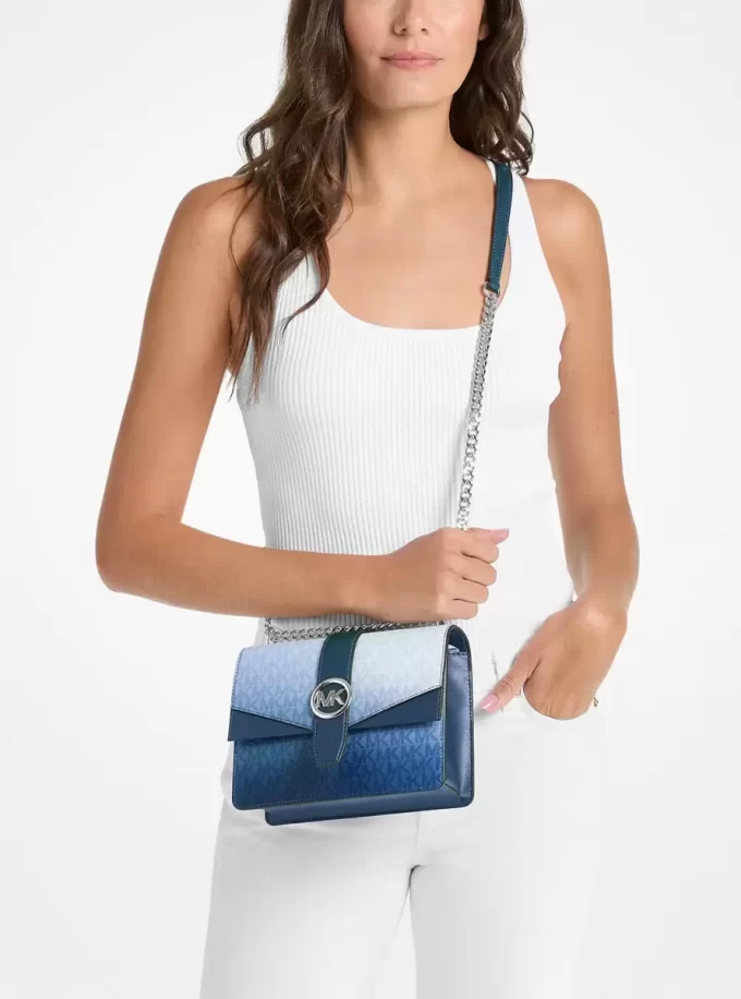 Bolso bandolera pequeño Greenwich con logo degradado. Bolso bandolera pequeño Greenwich con logo degradado.
