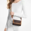 Bolso bandolera tejido para smartphone con estampado del logotipo pequeño Jet Set Bolso bandolera tejido para smartphone con estampado del logotipo pequeño Jet Set