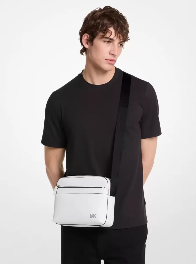 Bolso bandolera utilitario de piel Saffiano Cooper Bolso bandolera utilitario de piel Saffiano Cooper