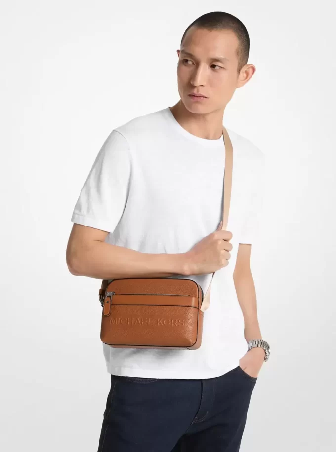 Bolso bandolera utilitario Hudson de piel granulada Bolso bandolera utilitario Hudson de piel granulada