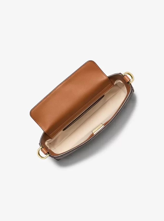 Bolso convertible Bryant Small Signature Logo Bolso convertible Bryant Small Signature Logo