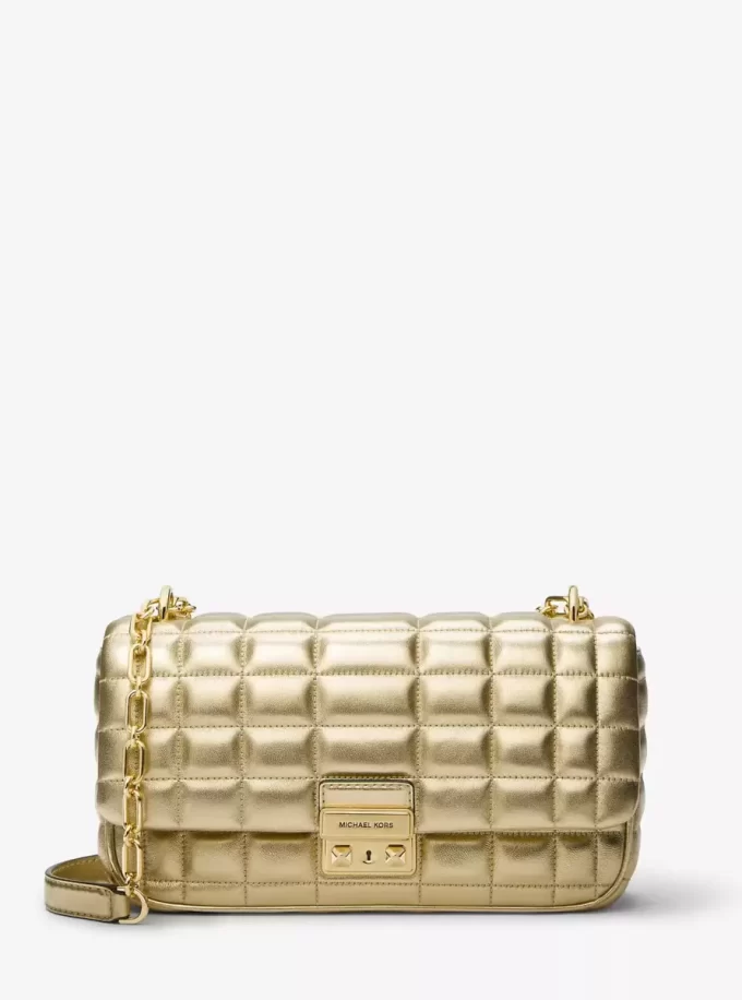 Bolso de hombro grande Tribeca de piel acolchada metalizada Bolso de hombro grande Tribeca de piel acolchada metalizada