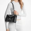 Bolso de hombro mediano metálico con logo de la firma Whitney Bolso de hombro mediano metálico con logo de la firma Whitney