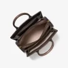 Bolso de piel bruñida con logotipo en relieve mediano Laila Bolso de piel bruñida con logotipo en relieve mediano Laila