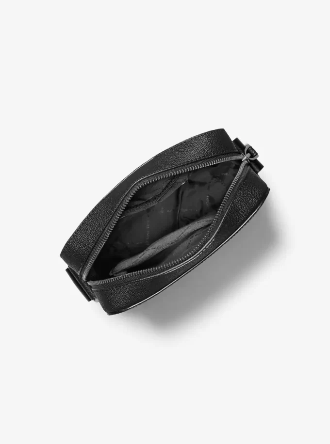 Bolso de vuelo con rayas y logotipo de Cooper Signature Bolso de vuelo con rayas y logotipo de Cooper Signature