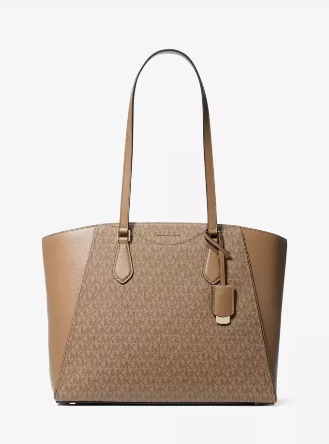 Bolso grande de piel y logo de Taryn Bolso grande de piel y logo de Taryn