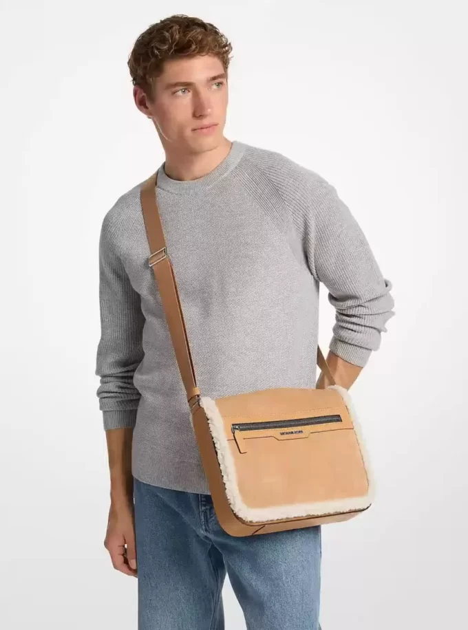 Bolso mensajero Cooper de ante y sherpa Bolso mensajero Cooper de ante y sherpa