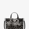 Bolso pequeño Carson de pelo de becerro con estampado de leopardo Bolso pequeño Carson de pelo de becerro con estampado de leopardo