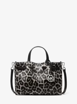 Bolso pequeño Carson de pelo de becerro con estampado de leopardo