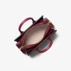 Bolso pequeño Laila con el logotipo de la firma Bolso pequeño Laila con el logotipo de la firma